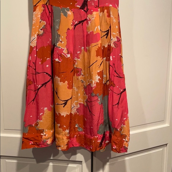 Vibrant Abstract Floral Dress - Picture 3 of 9